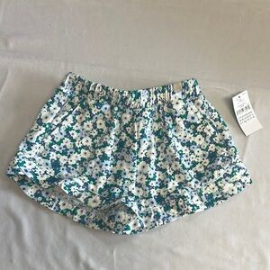 GAP - NWT - Blue and White Floral Skorts with Elastic Waistband